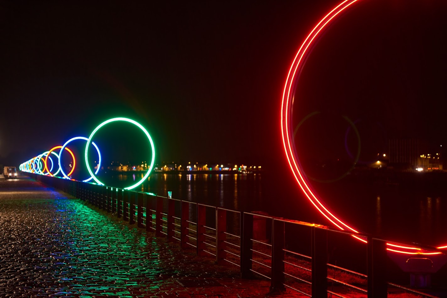 ANNEAUX-de-BUREN-NANTES